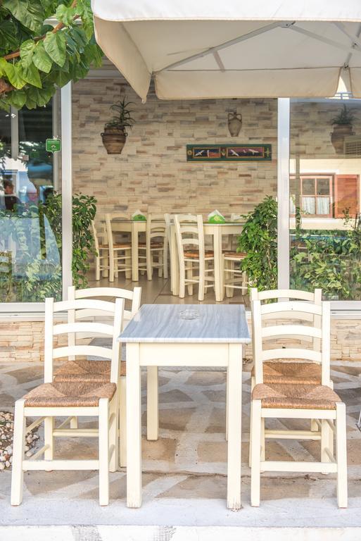 Manto Studios Palaiochora Dış mekan fotoğraf